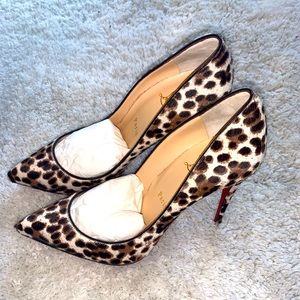 Brand new, never worn Christian Louboutin leopard print heels. Size 38.5 or US 8